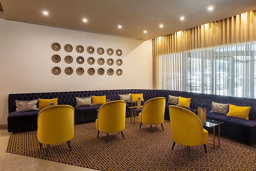 ליסבון Lutecia Smart Design Hotel